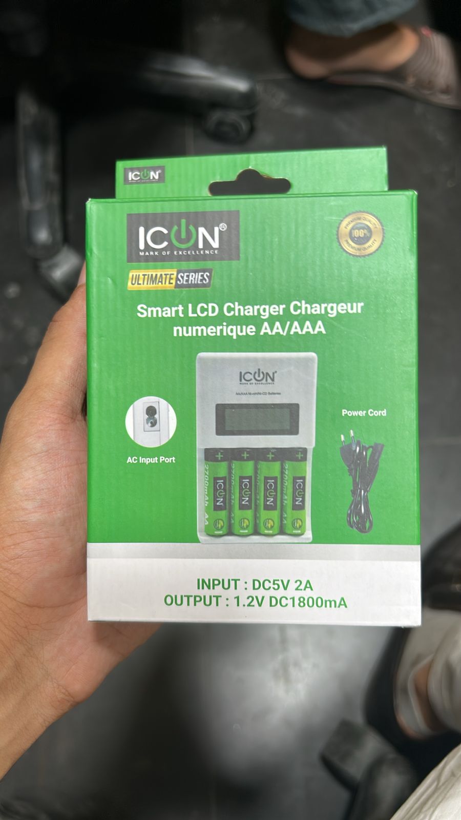 ICON Quick LCD Charger with AA 2700mAh Rechargeable Batteries (without cells)